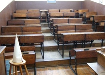 Galleried classroom